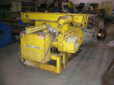 Robbins & meyers 2 ton electric hoist model BH3