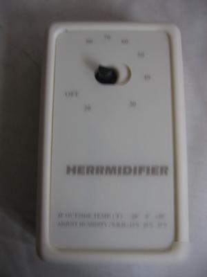 Herrmidifier brand humidistat 
