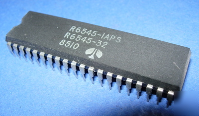 Lsi SY6845EA synertek ic 6845 vintage