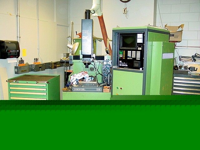 Ram-type edm, deckel 3765ED10 w/ 3 r tooling